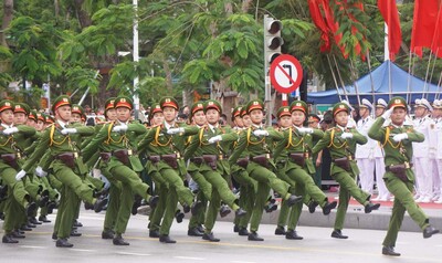 Mãn nhãn lễ diễu hành quần chúng kỷ niệm 70 năm Giải phóng Hải Phòng